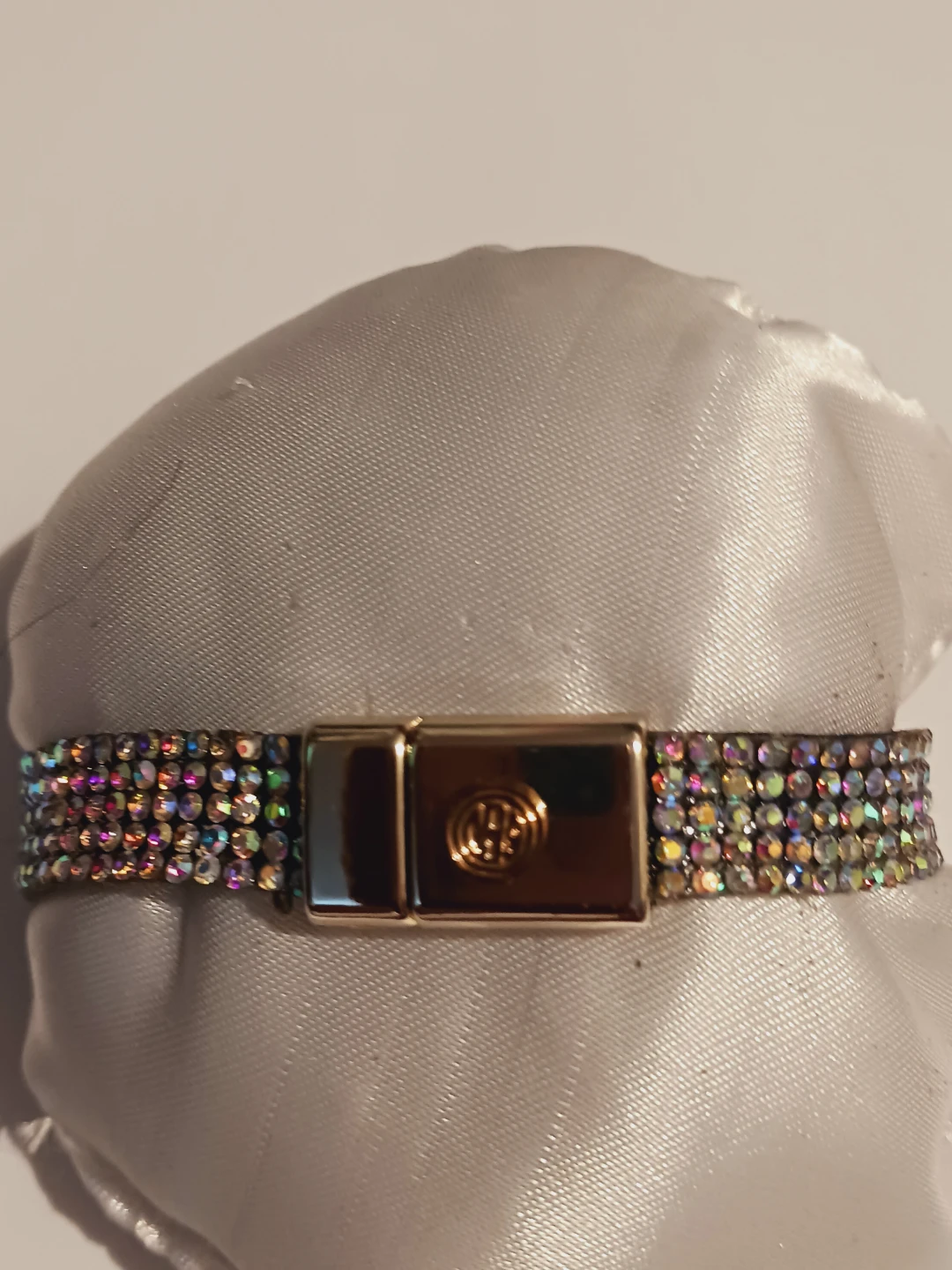 Sparkly Rhinestone Bracelet with Gold Clasp - photo 3