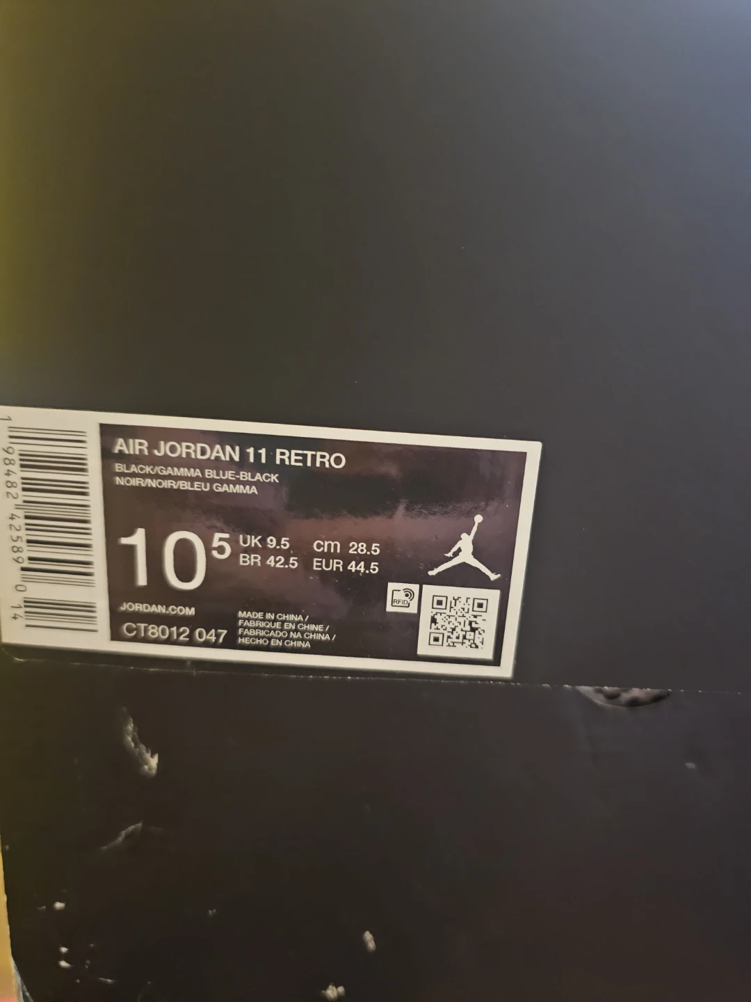 Air Jordan 11 Retro Black/Gamma Blue Sneakers
