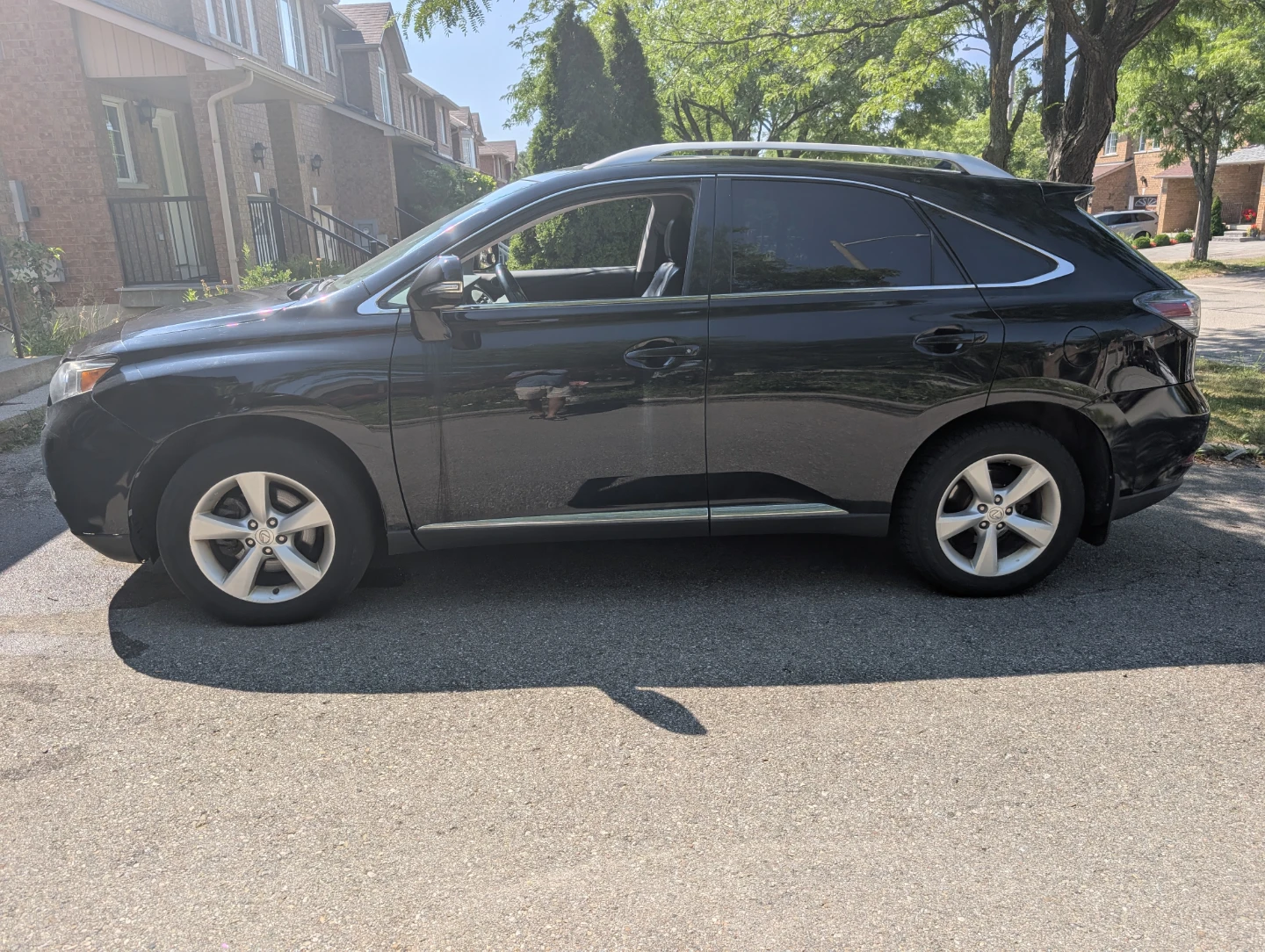 2010 Lexus RX350 - photo 2