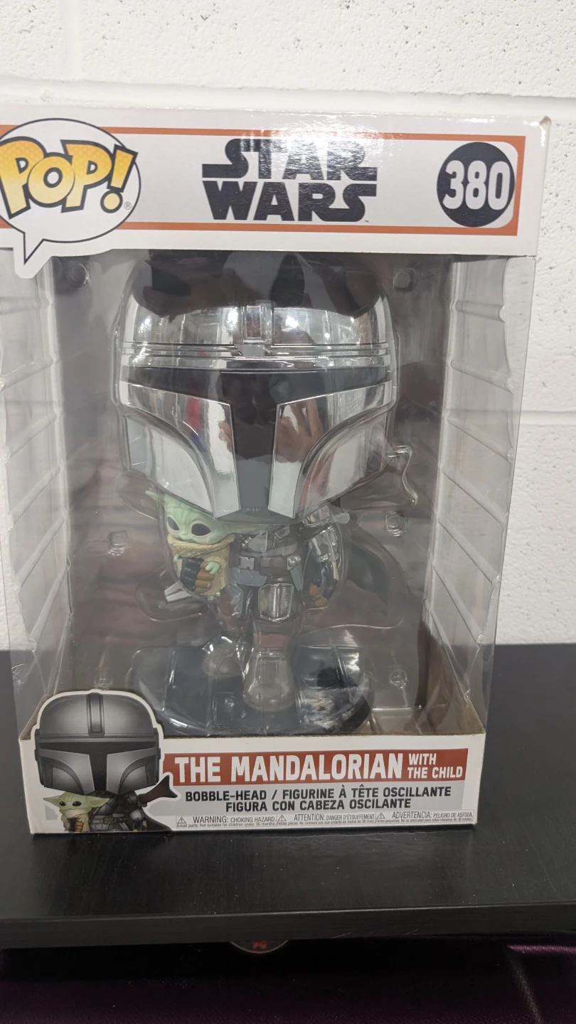 Funko Pop! Star Wars The Mandalorian with The Child 380 (large)