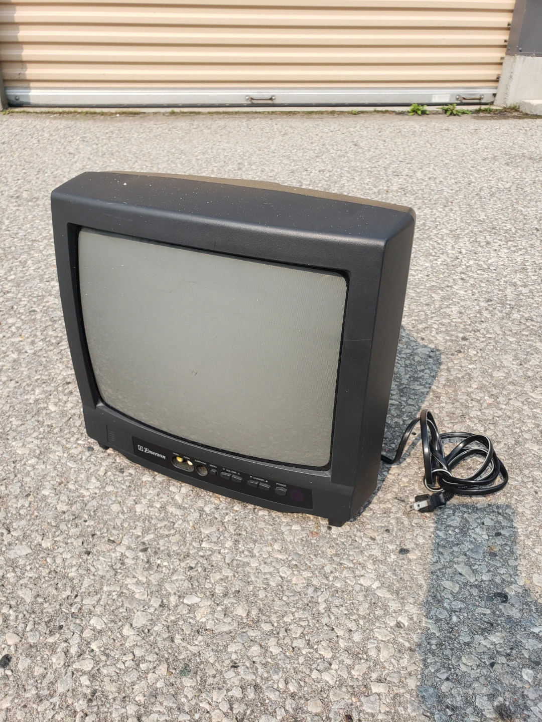Emerson ET1333E 13-inch CRT Television