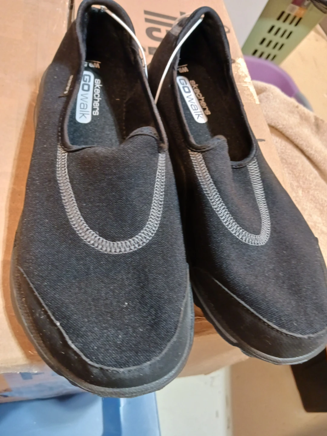Skechers Go Walk Women's Slip-on Shoes Size 9.5 W Black - photo 2