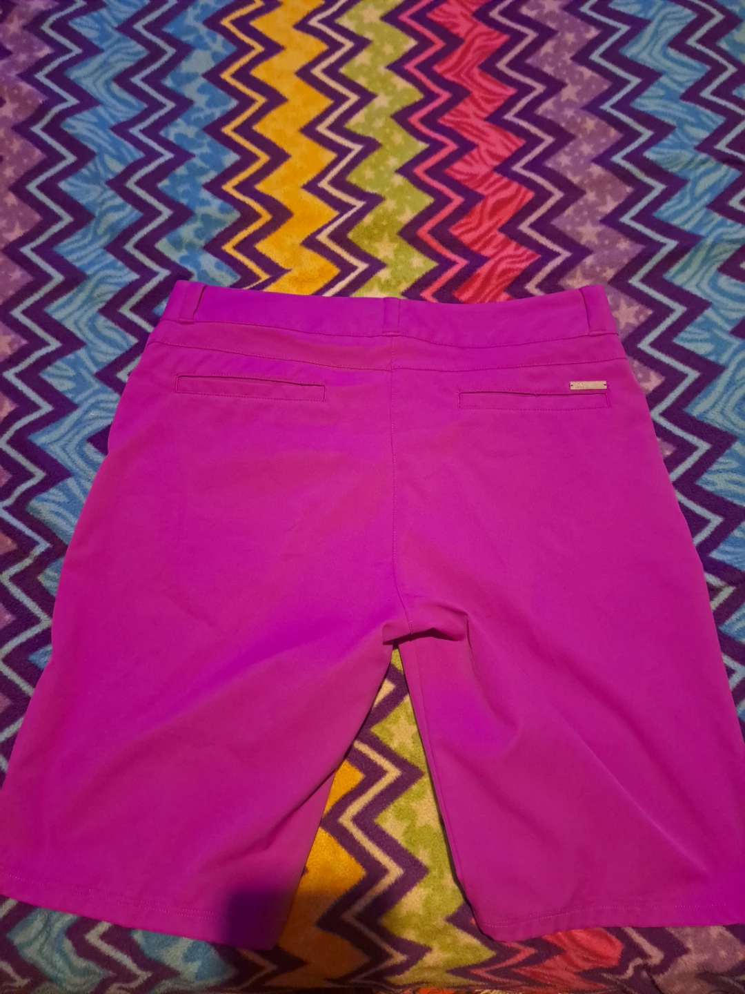 Women's shorts - photo 2