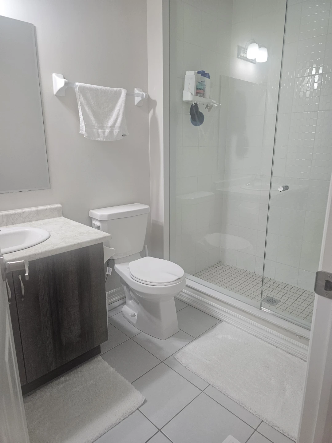 Private room for rent - photo 2