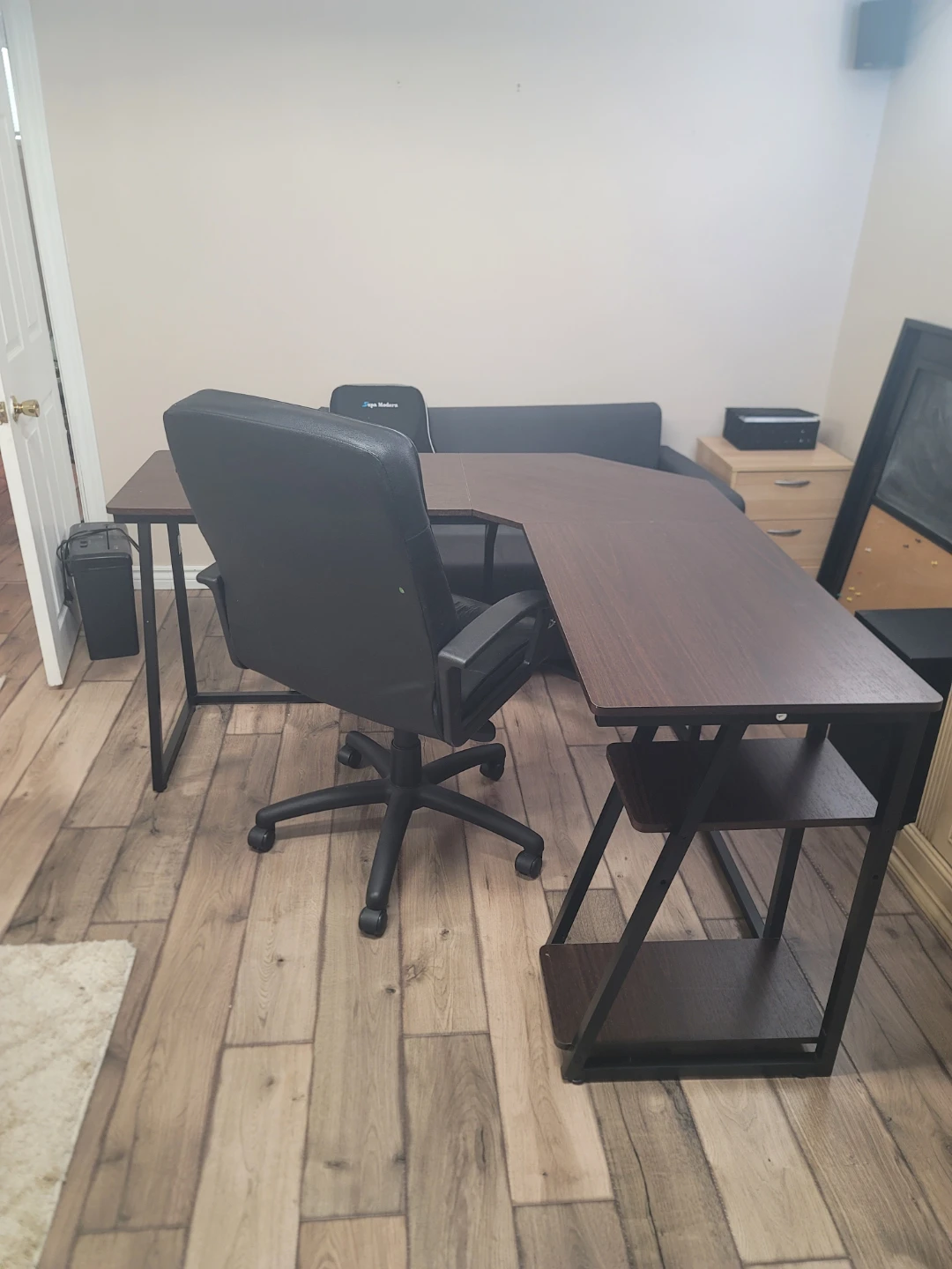 L-Shaped Desk with Shelving - photo 4