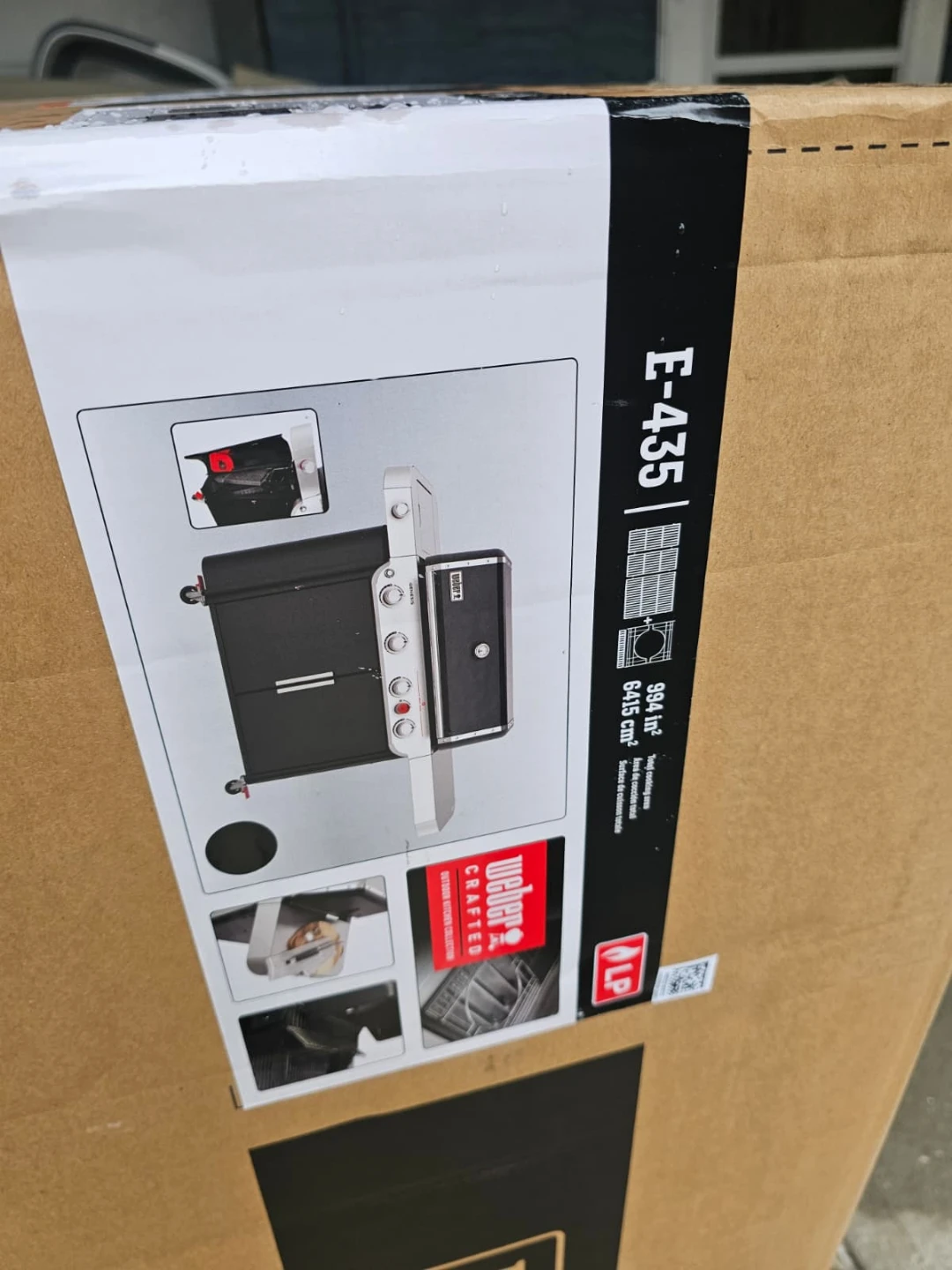 New Weber E 435 LP gas grill with side burner - photo 2