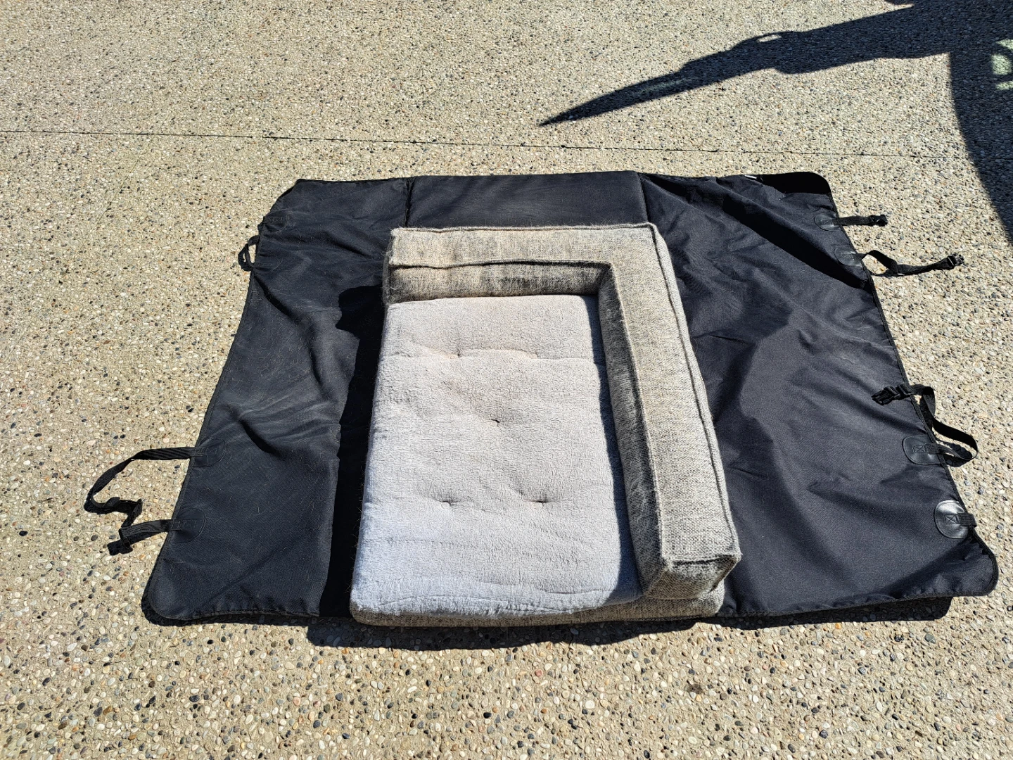 Dog beds and dog car seat cover - photo 3