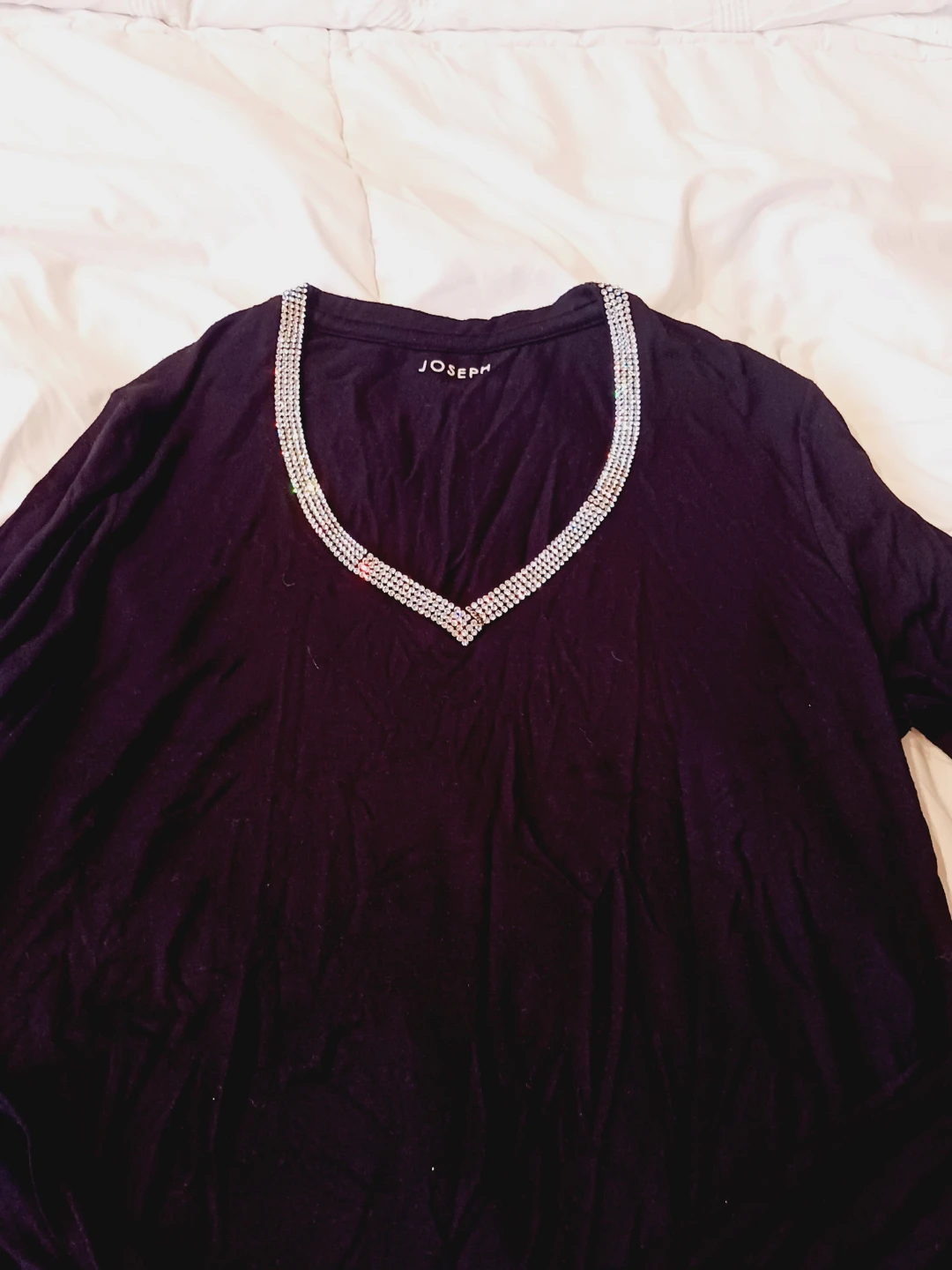JOSEPH SAKS FIFTH AVENUE Black Embellished V-Neck Top. Size M - photo 3