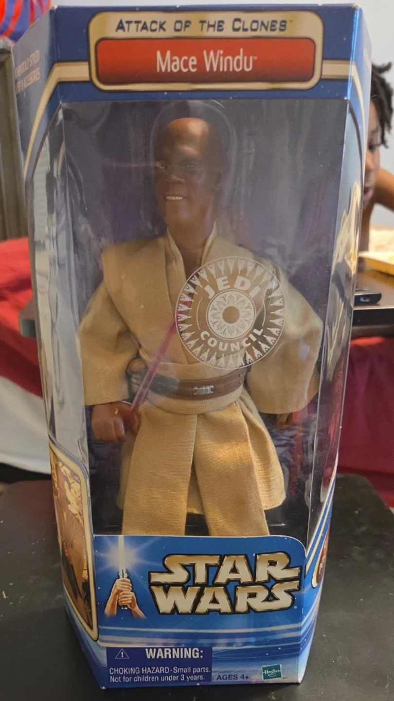 Star Wars Attack of the Clones Mace Windu Action Figure - photo 2