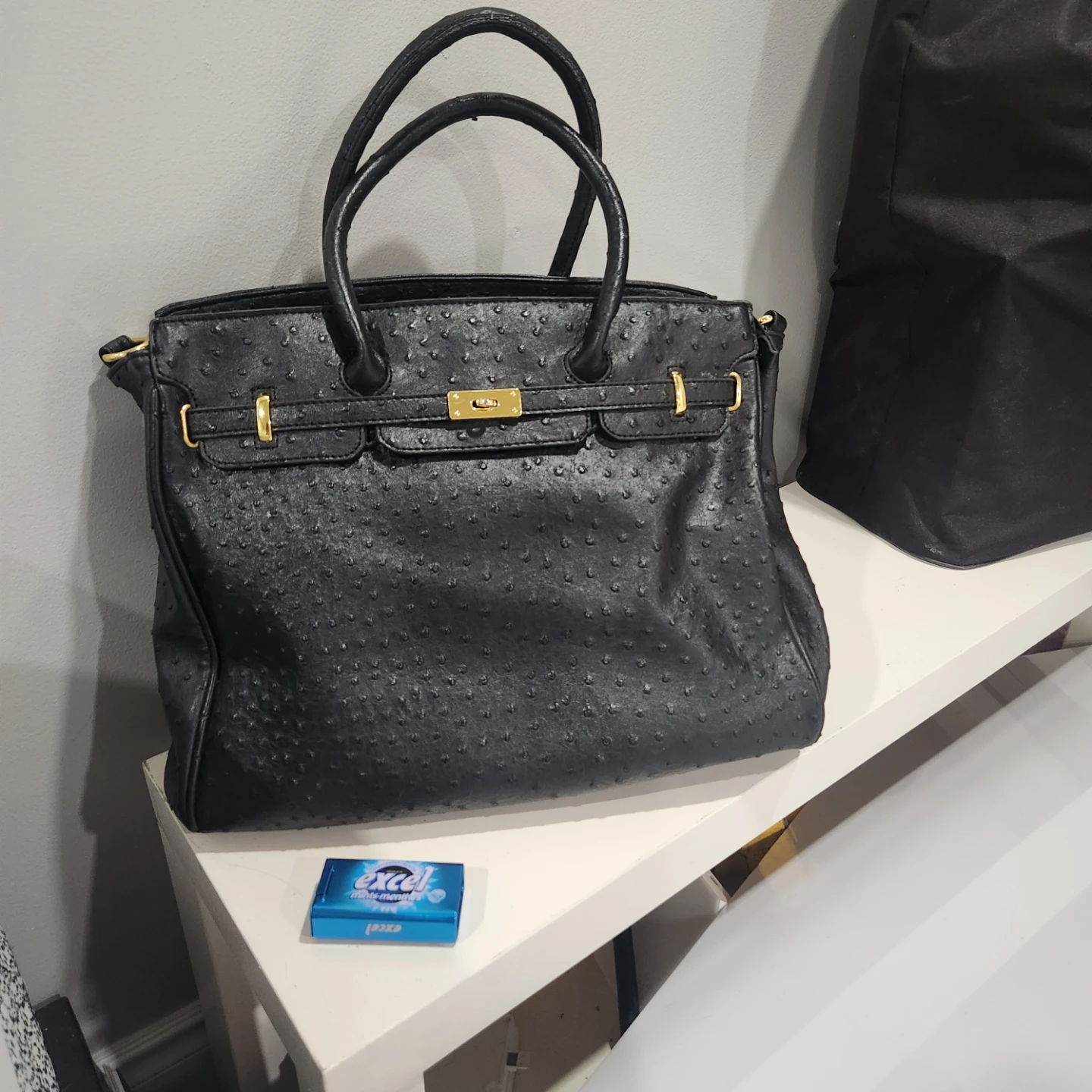 Black Ostrich Embossed leather Large Handbag - photo 2