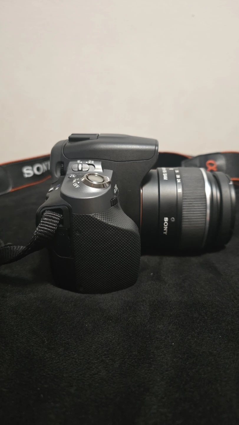 Sony A330 DSLR Camera with 18-55mm Lens - photo 5
