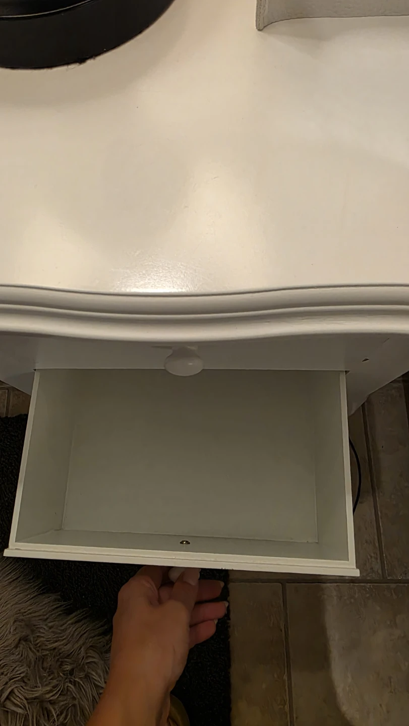 White 2-Drawer Nightstand - photo 2