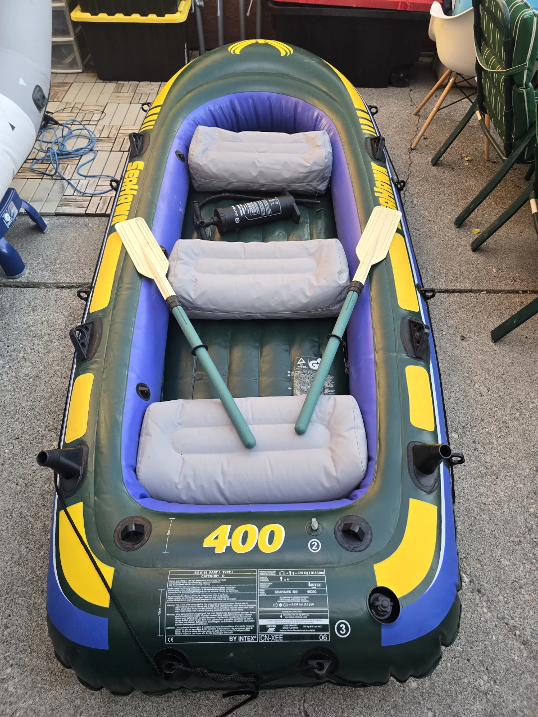 Intex Seahawk 400 Inflatable Boat/Raft