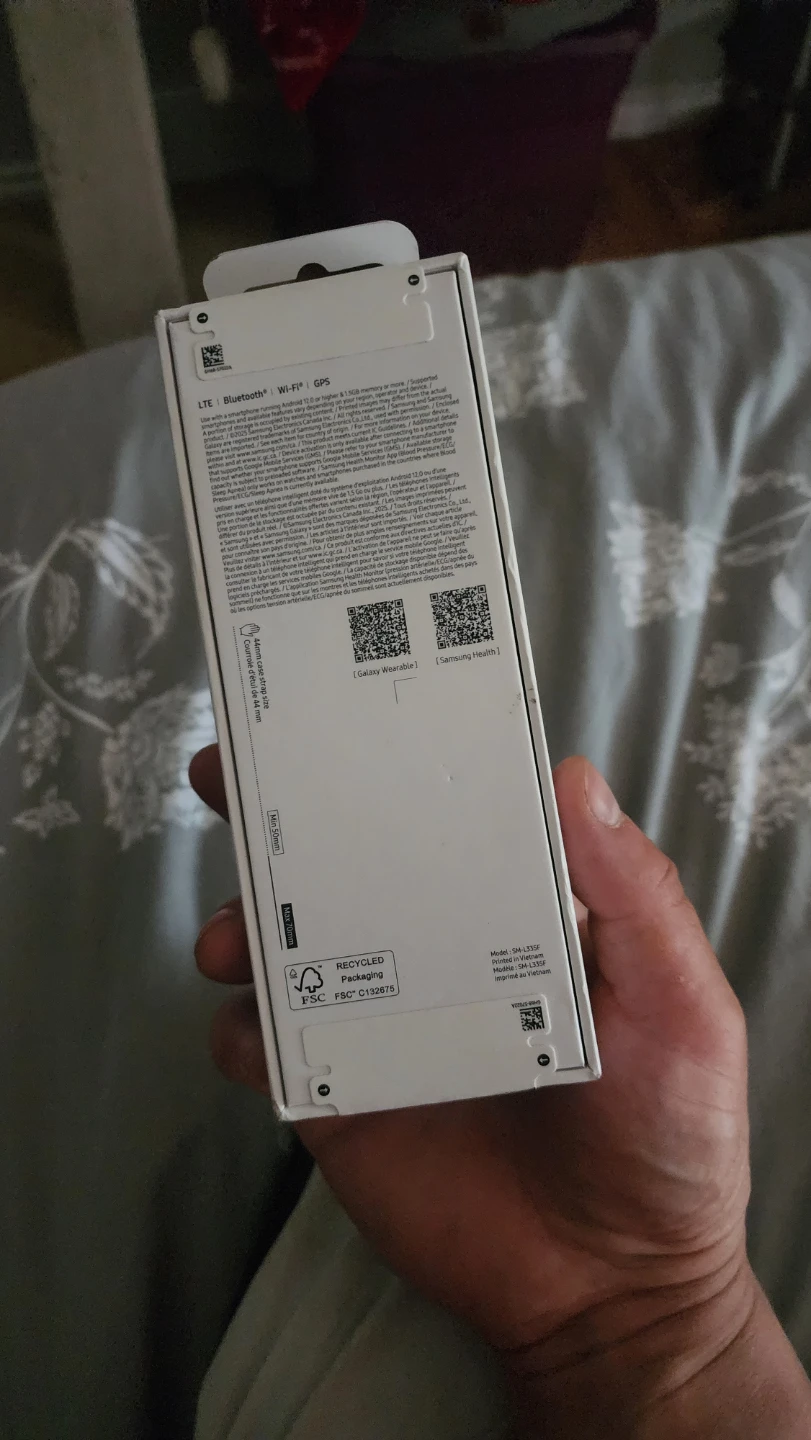 Samsung Galaxy Watch 8 LTE Bluetooth Wi-Fi GPS - photo 2