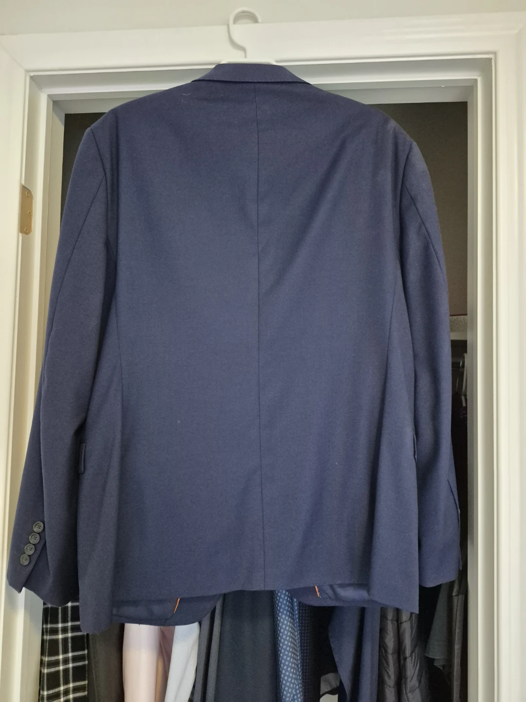 Mens Suit Blazer and 3 Dress Shirts - photo 2