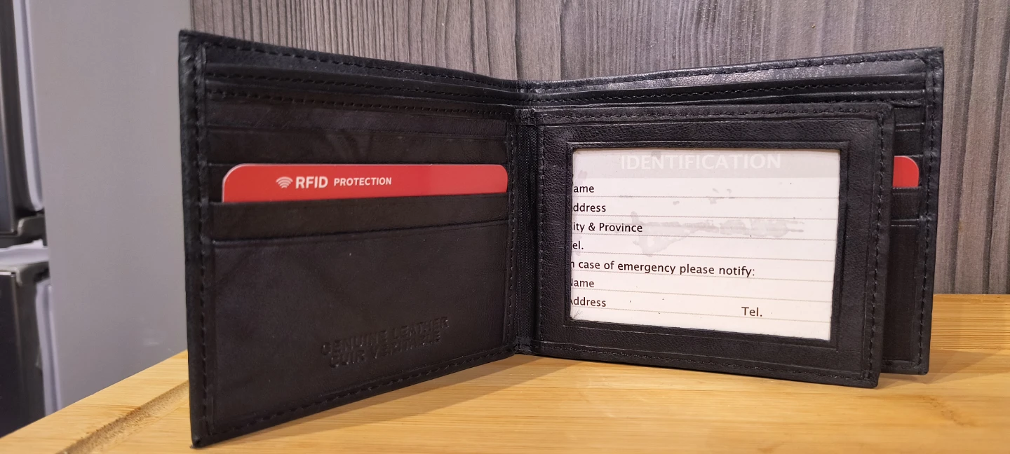 Black Bi-Fold Wallet with RFID Protection - photo 4