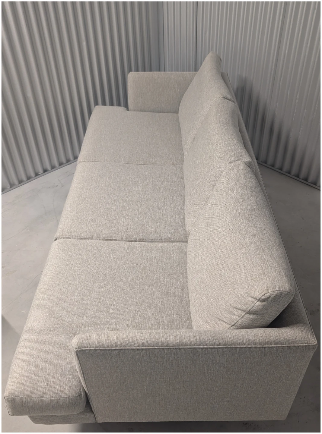 Article Sofa - photo 5