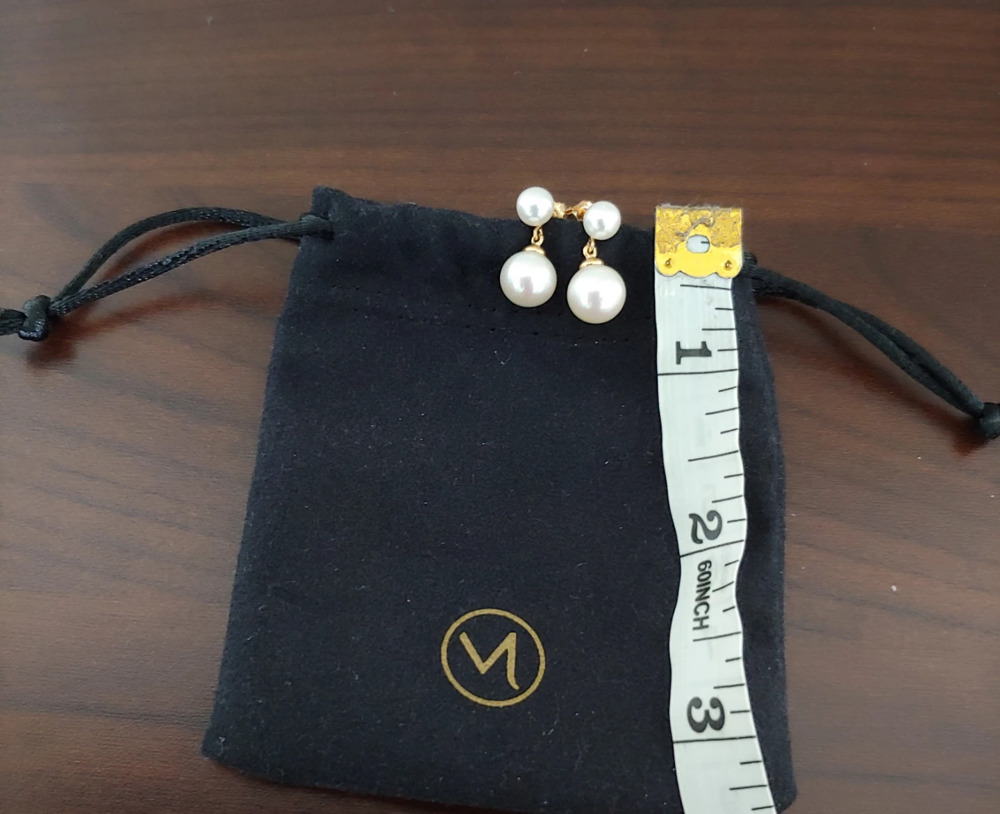 Mejuri Essential Pearl Earrings - photo 3