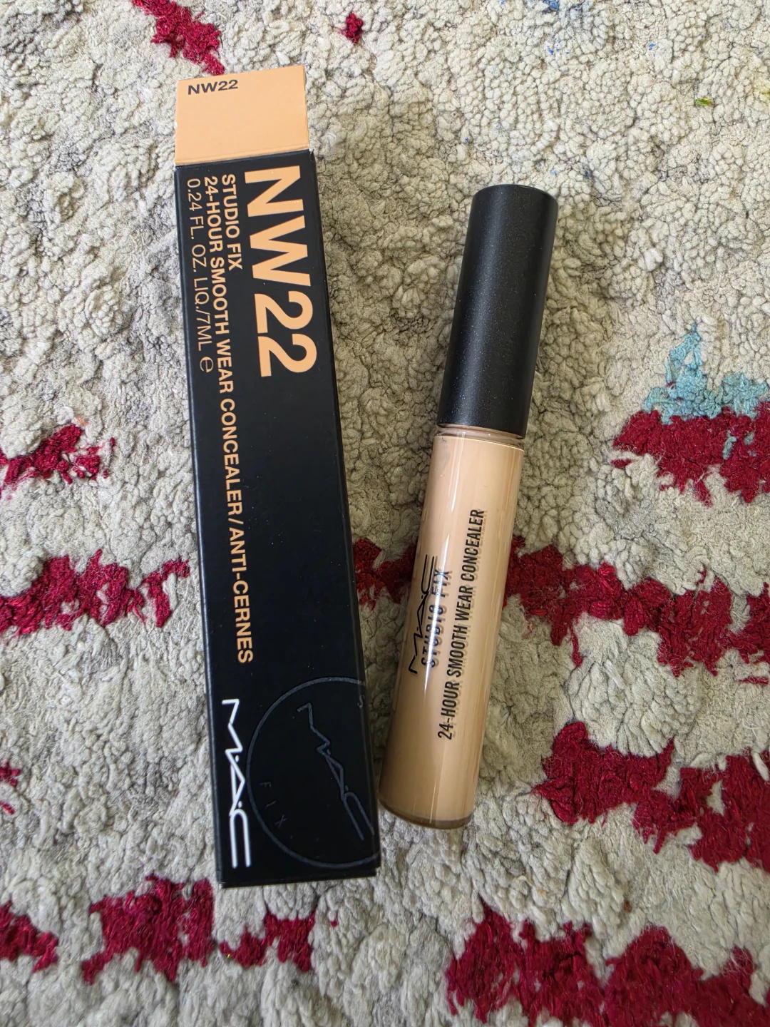 MAC Studio Fix 24-Hour Smooth Wear Concealer NW22 - photo 2