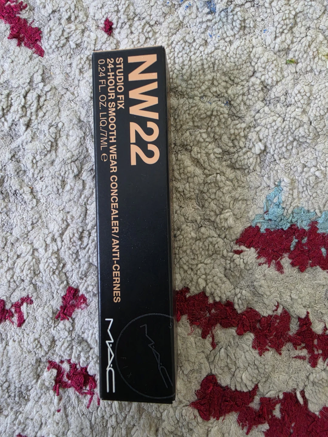MAC Studio Fix 24-Hour Smooth Wear Concealer NW22 - photo 3
