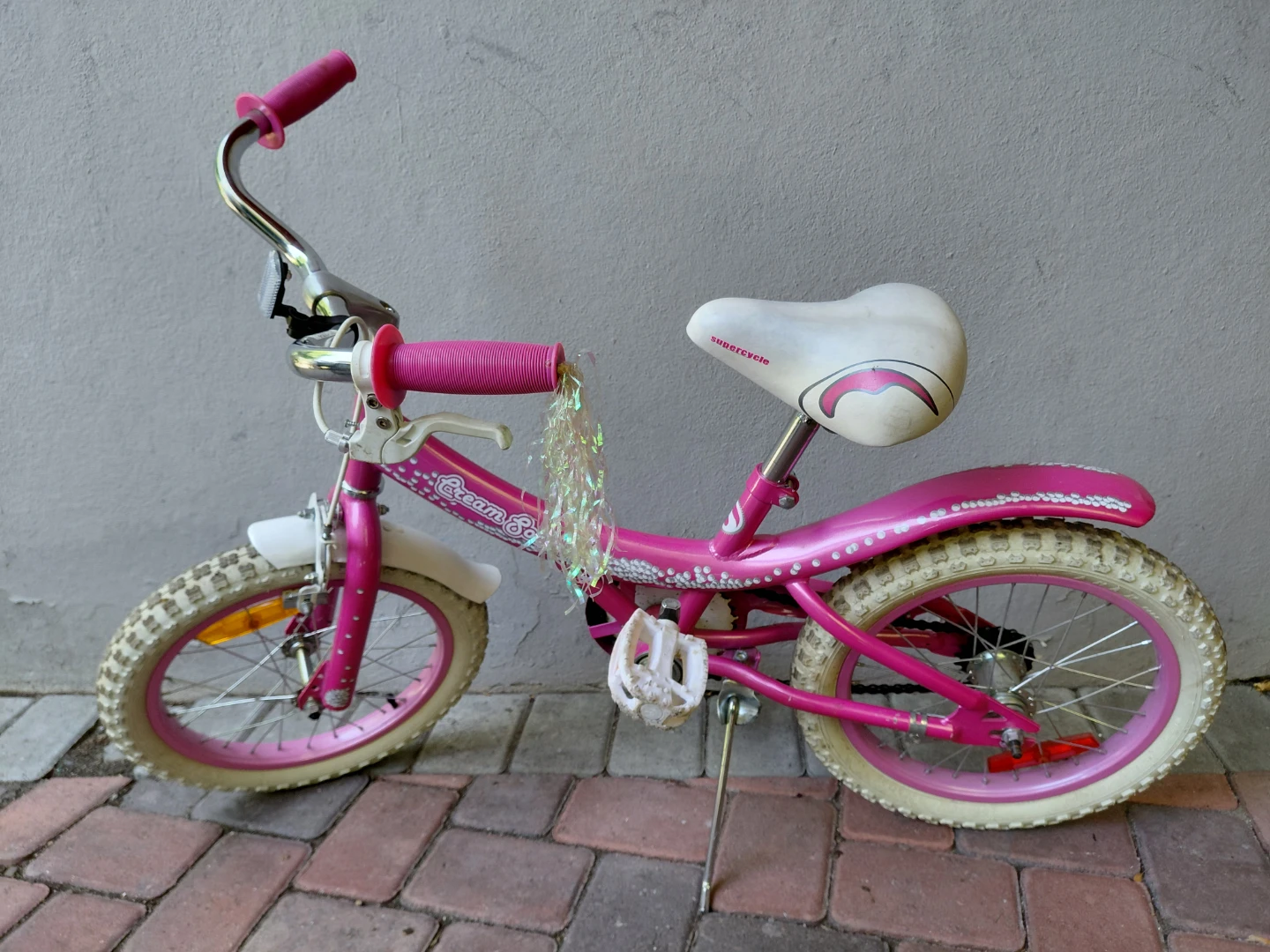 Children's bicycle no training wheels