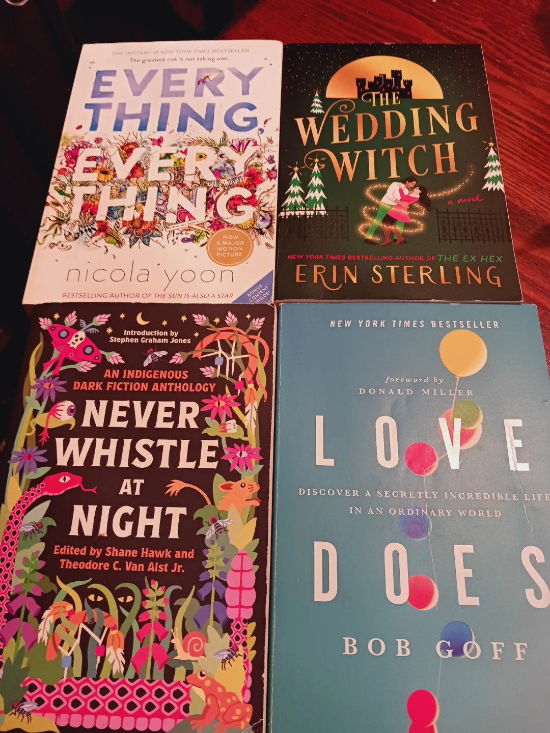 $5 EACH !! 4× Books: Love Does, The Wedding Witch, Never... - photo 2