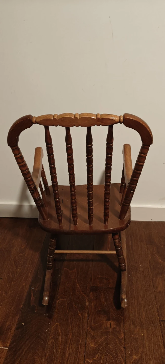Child's Wooden Rocking Chair - photo 3