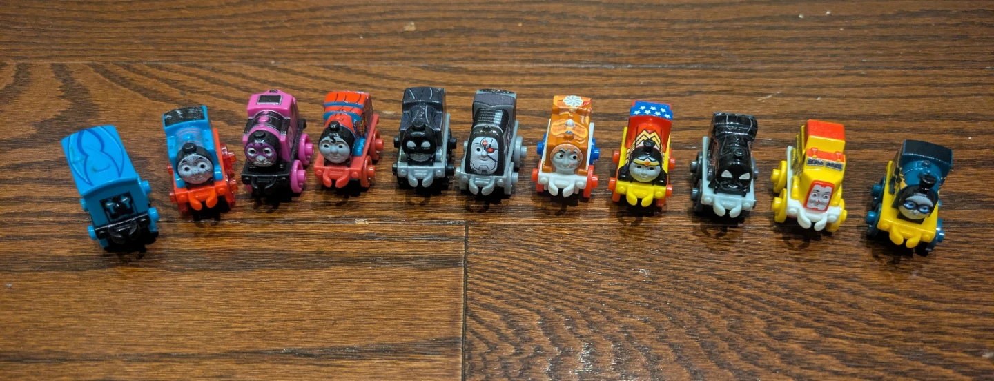 EUC Fisher-Price Thomas & Friends MINIS Steelworks Stunt Set - photo 5
