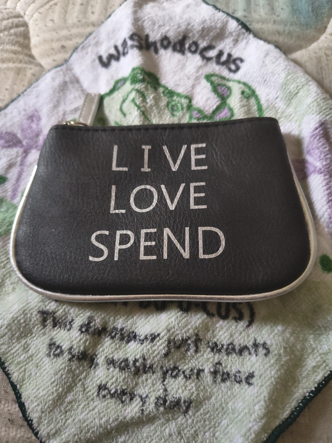 Black Coin Pouch "LIVE LOVE SPEND"