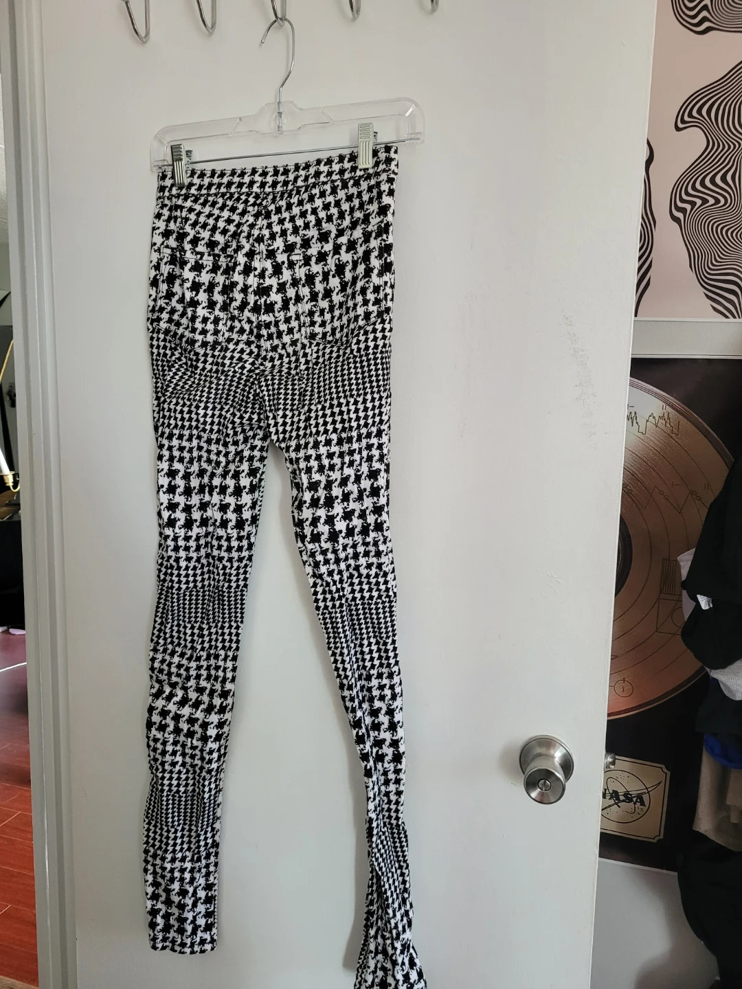 Houndstooth Print Leggings - photo 2