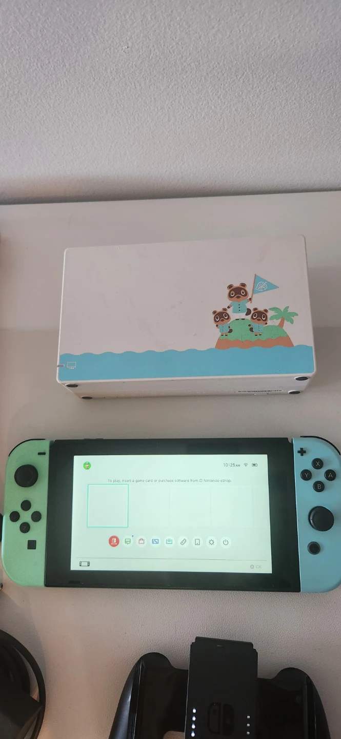 Nintendo Switch V2 Animal Crossing Edition - photo 5