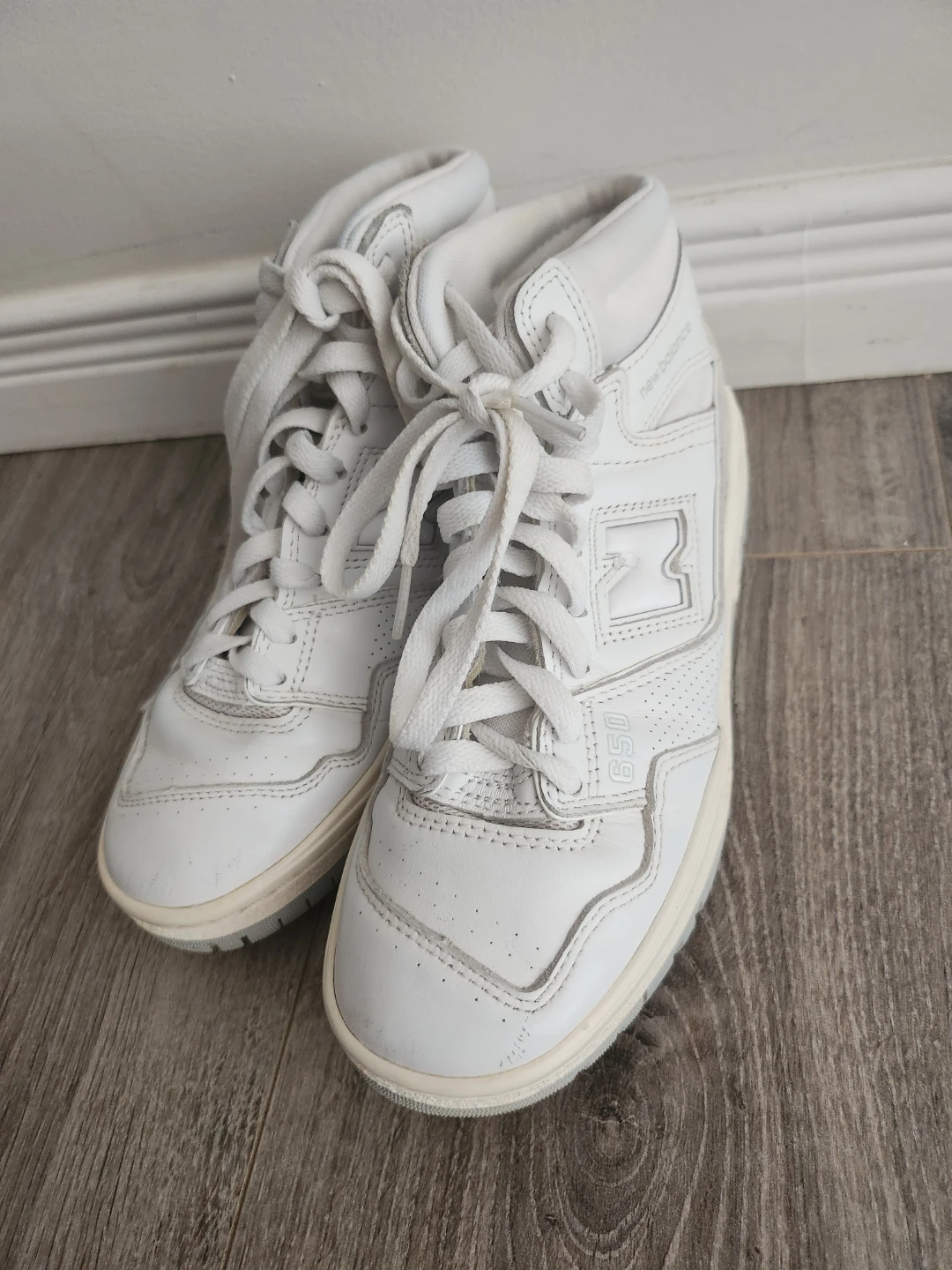 New Balance 550 High-Top Sneakers