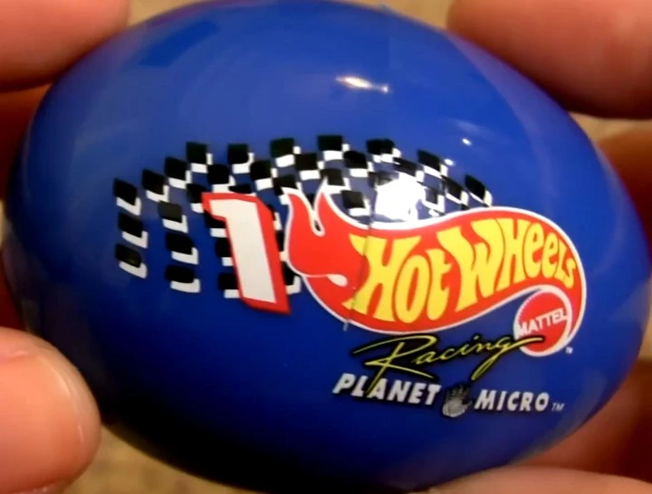 Hot Wheels Racing Planet Micro Blue Egg