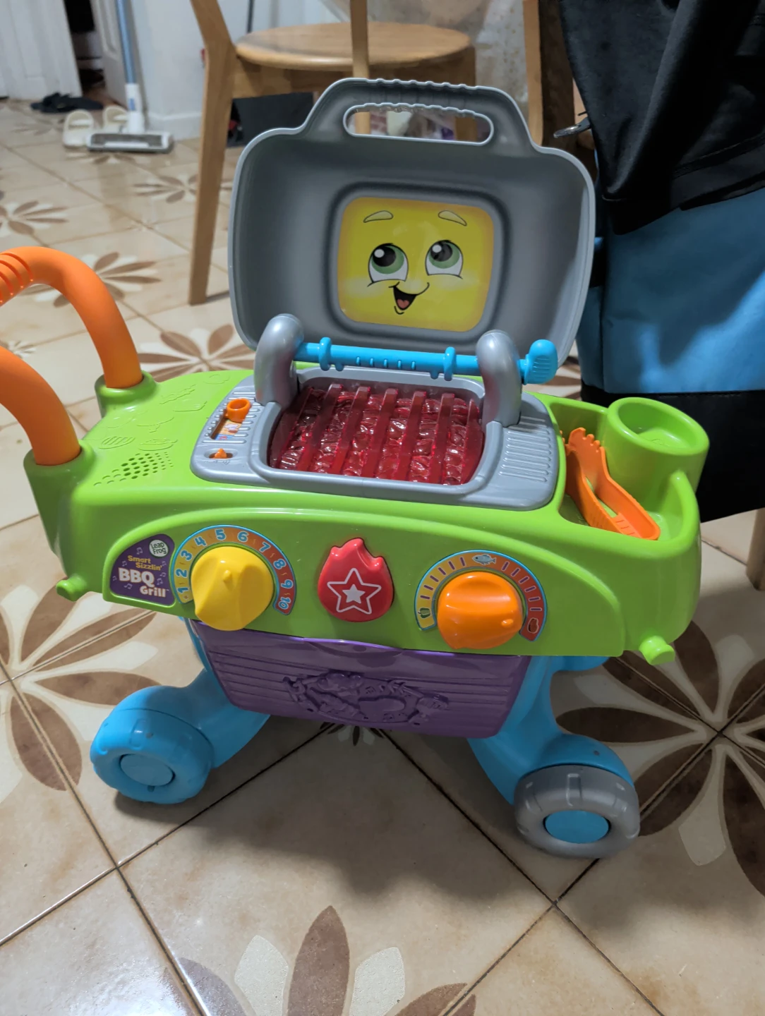 LeapFrog Smart Sizzling BBQ Grill Toy