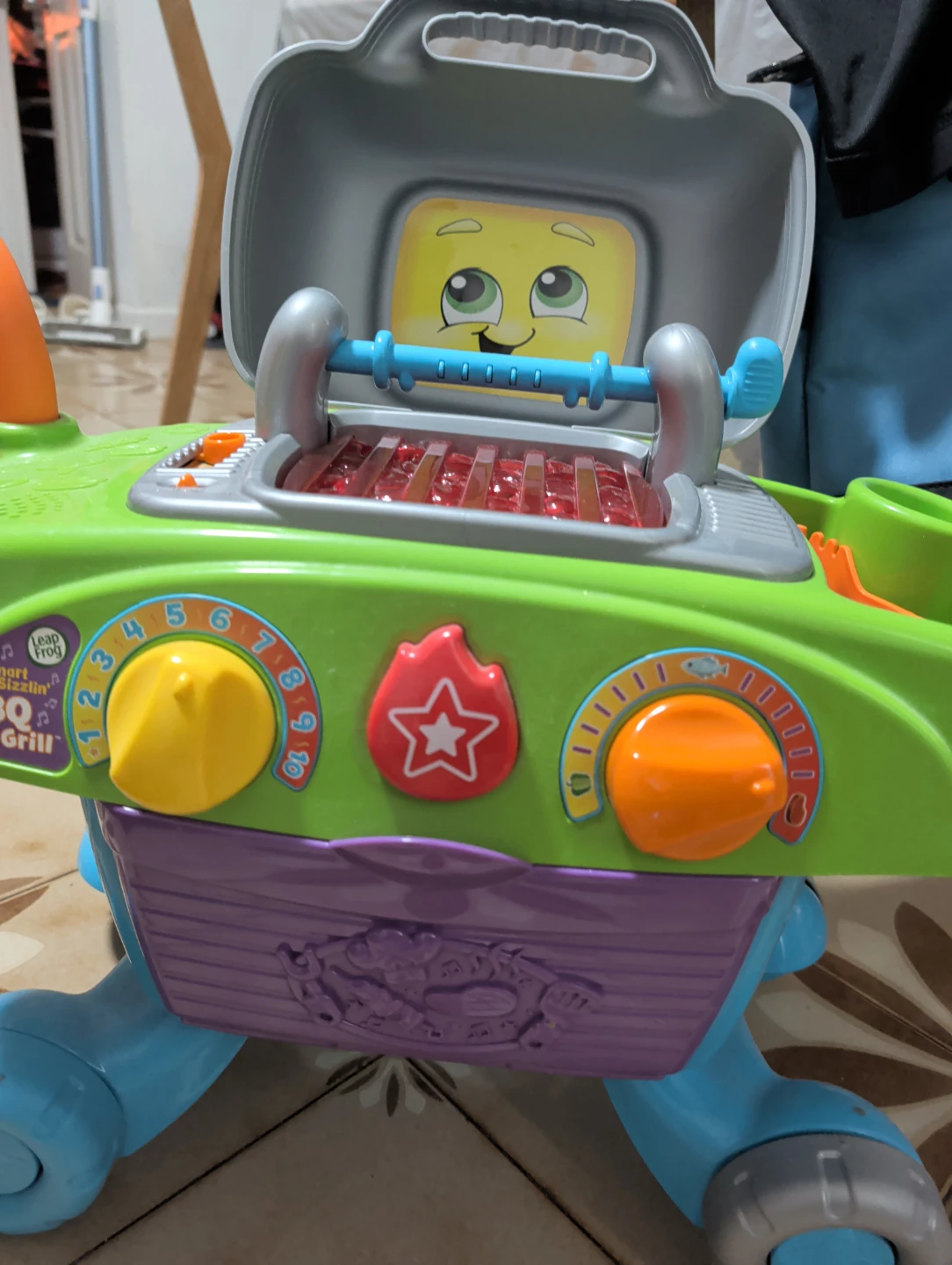 LeapFrog Smart Sizzling BBQ Grill Toy - photo 2