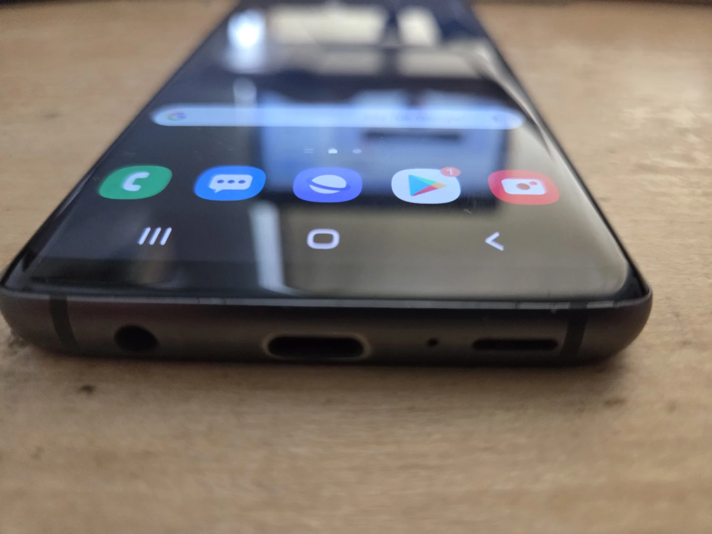 Samsung Galaxy S9 Smartphone