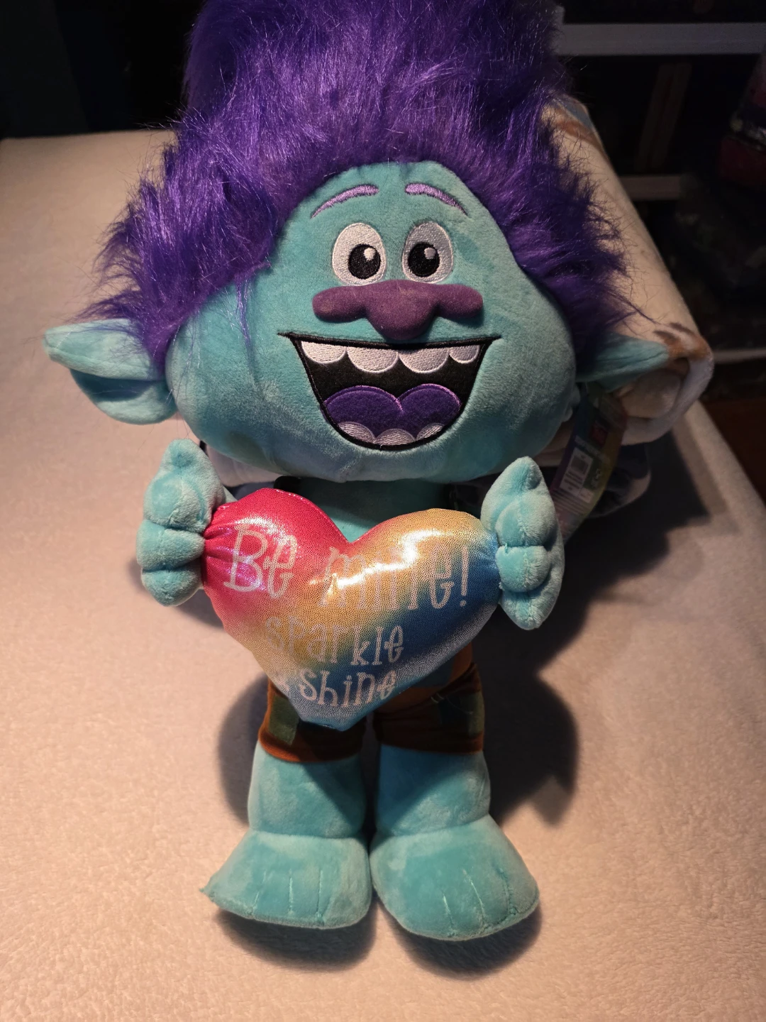 Trolls Branch Valentine's Greeter Plush Toy - photo 2