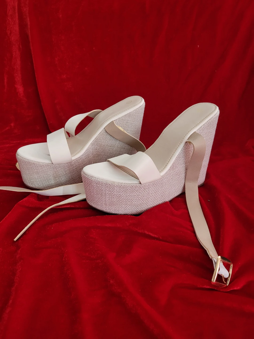 Women's White Wedge Sandals - photo 3