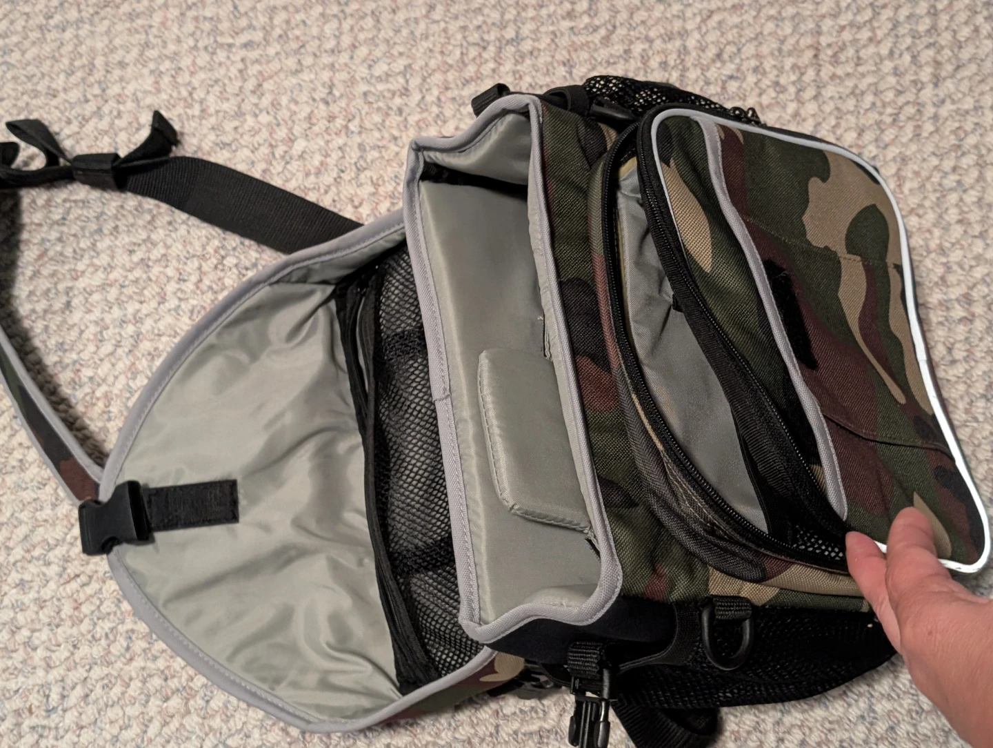 Adorama Slinger Camera Bag - Camo - photo 4