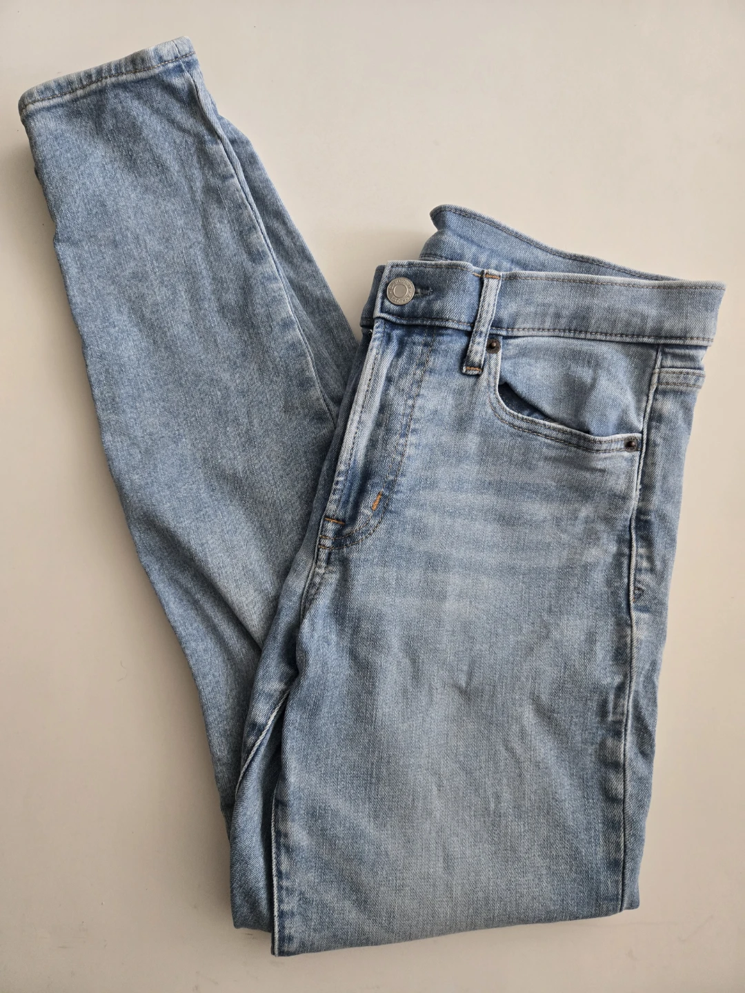 GAP True Skinny Mid Rise Jeans - Size 30