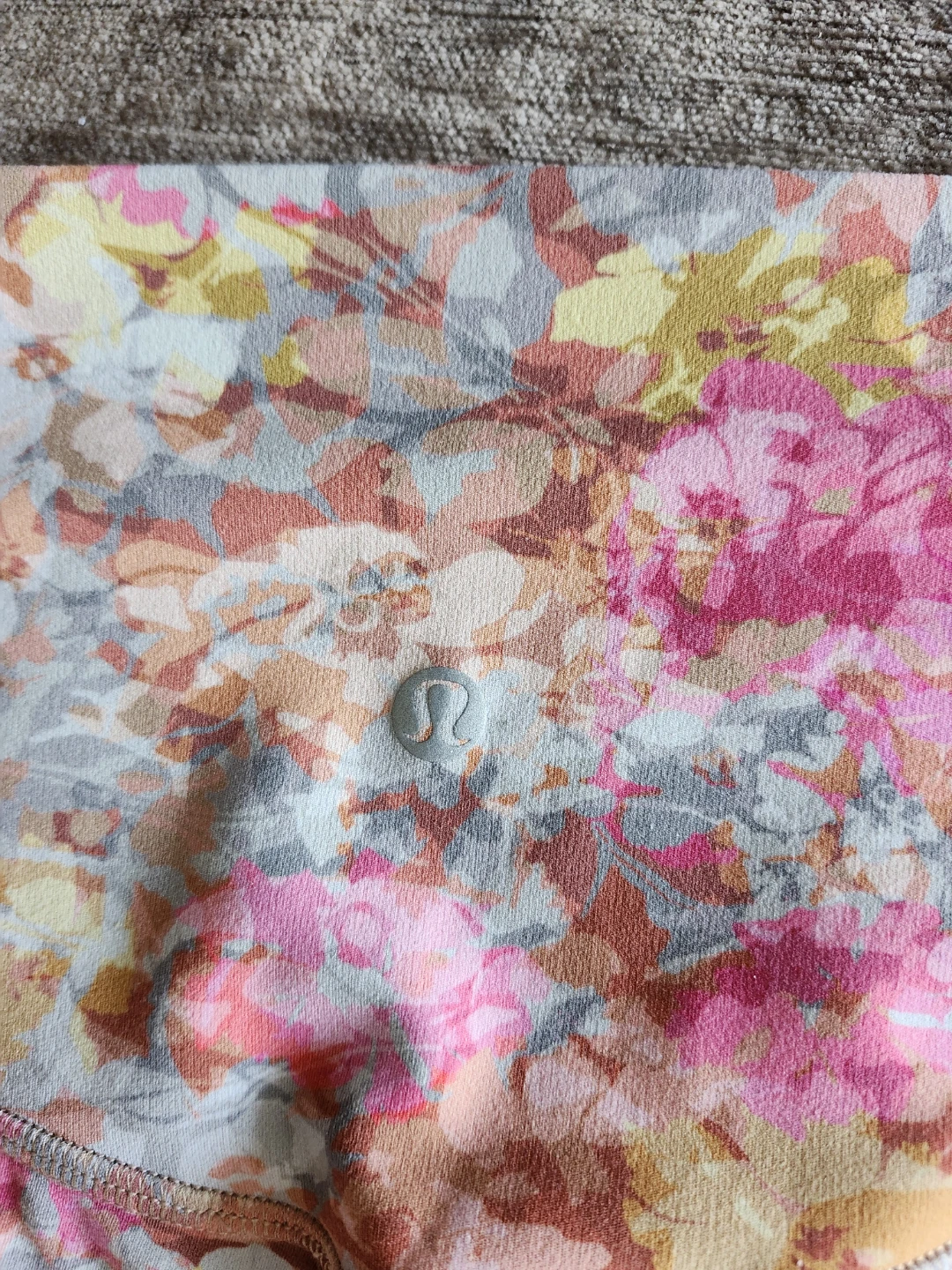 Lululemon Floral Leggings - Size 6 - photo 3
