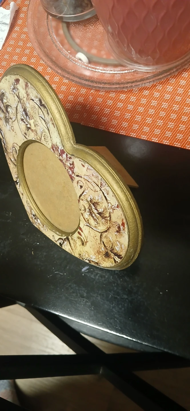 Old heart picture frame - photo 3