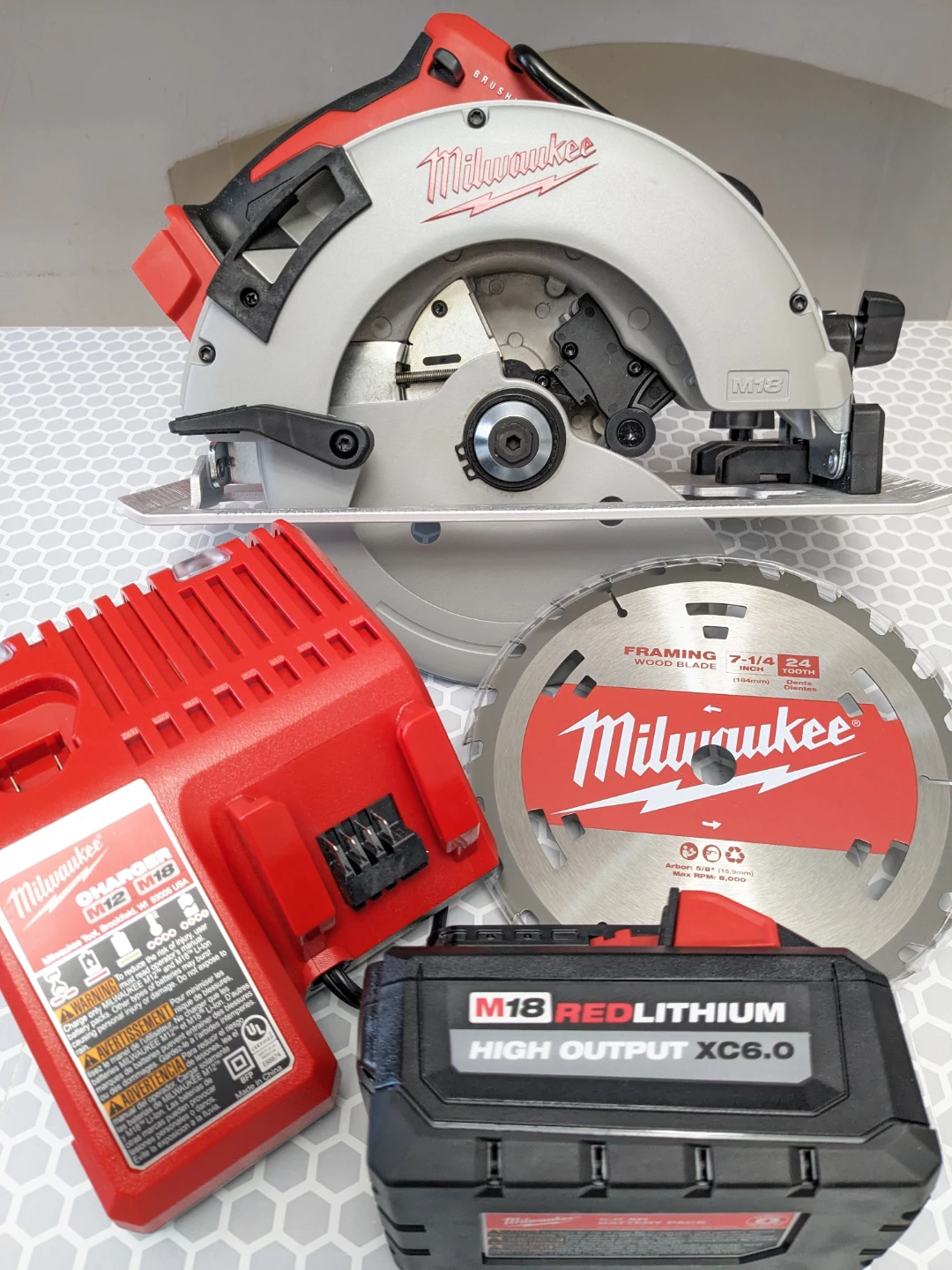 M18 Milwaukee Cordless 6 1/2" Circular Saw PRO Combo Kit