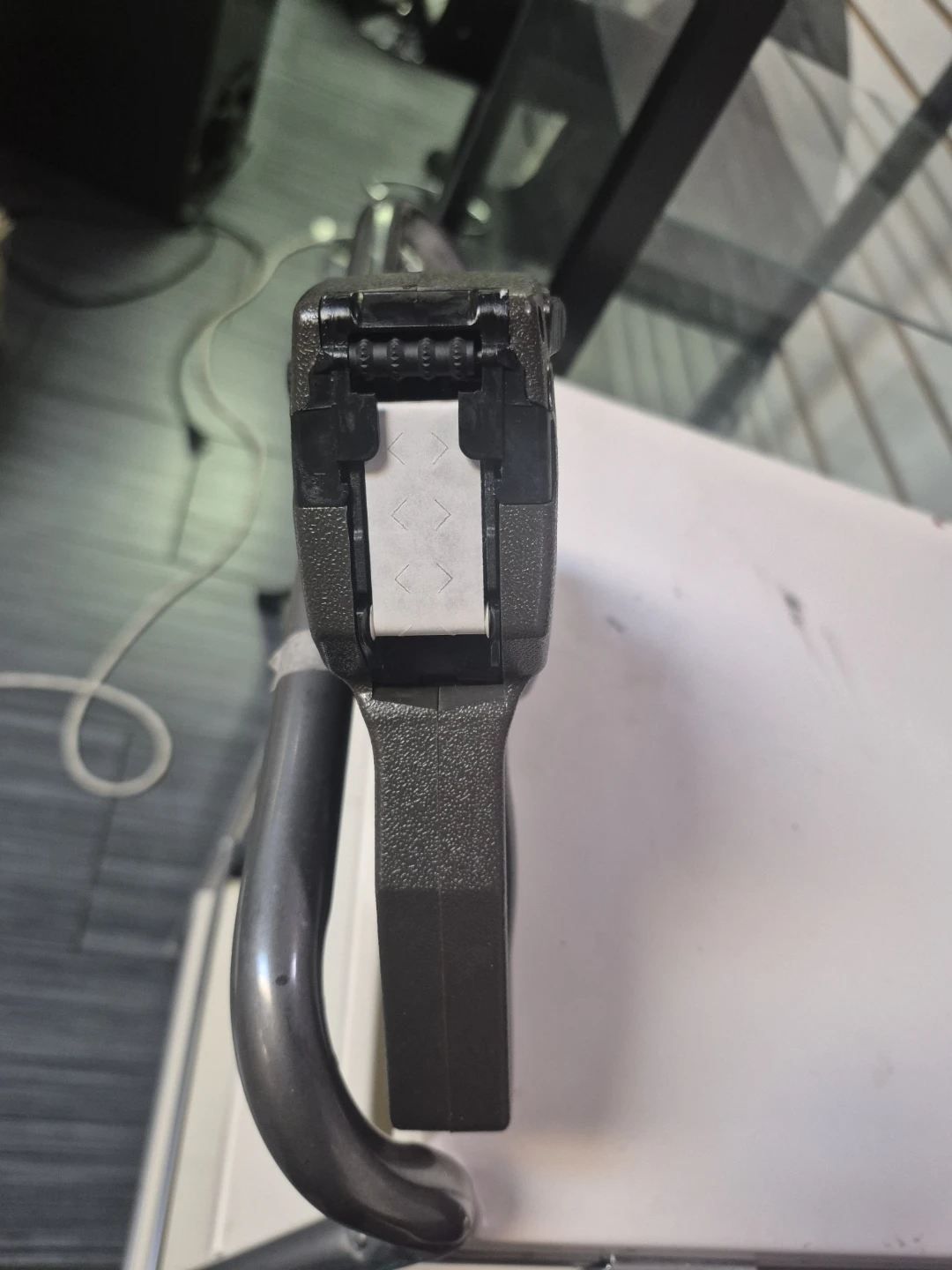 Black Price Tagging Gun - photo 5