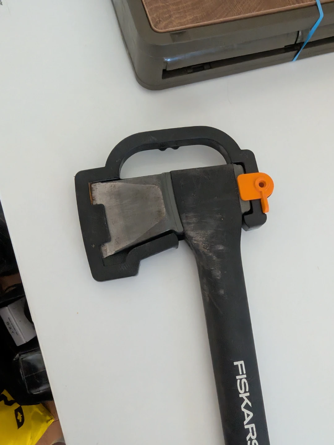 Fiskars X17 Axe - photo 2