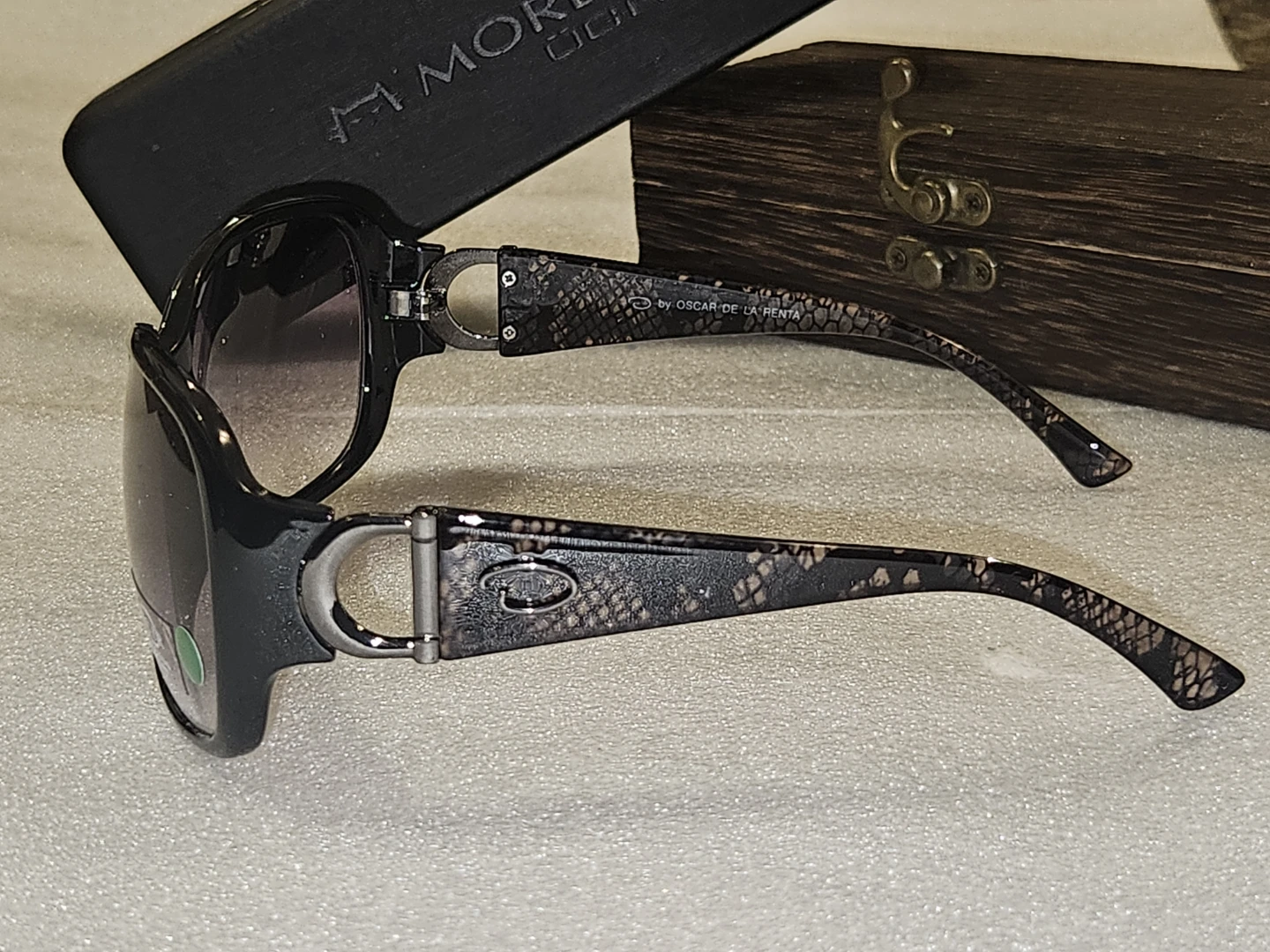 Oscar sunglasses with gradient tint. - photo 5