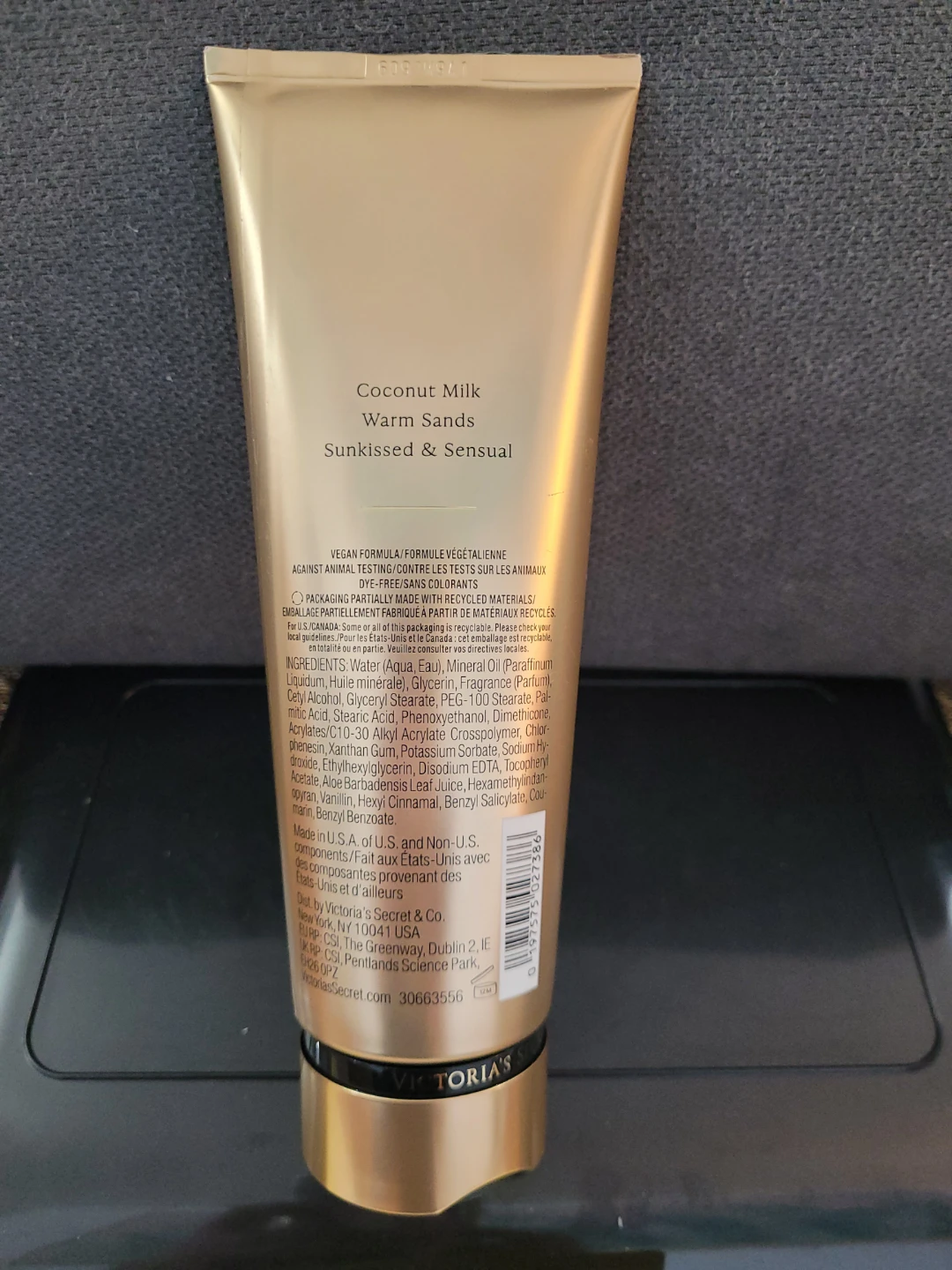 Victoria's Secret Coconut Passion Fragrance Lotion - photo 2