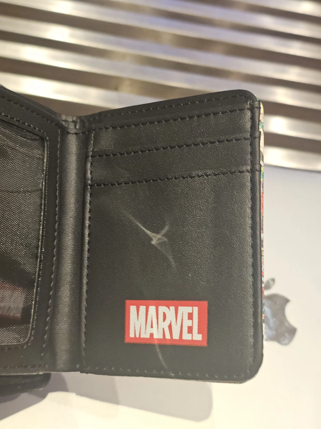 Marvel Comics Trifold Wallet - photo 5