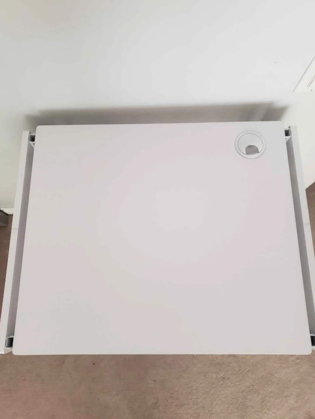 Heat-Press + Cricut Work Table With Wheels - photo 2