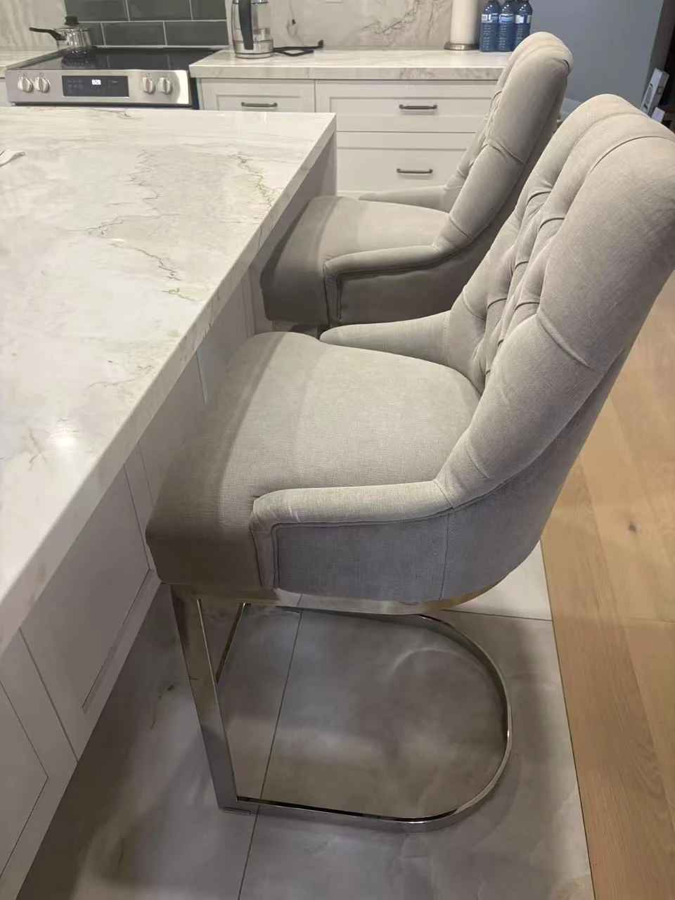 Tufted Upholstered Bar Stools (Set of 2) - photo 5